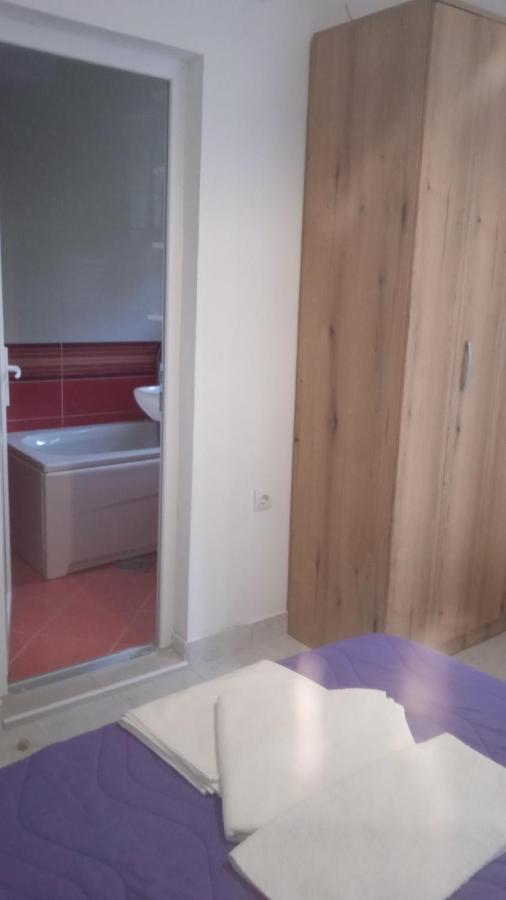 Apartments Jovana Petrovac المظهر الخارجي الصورة