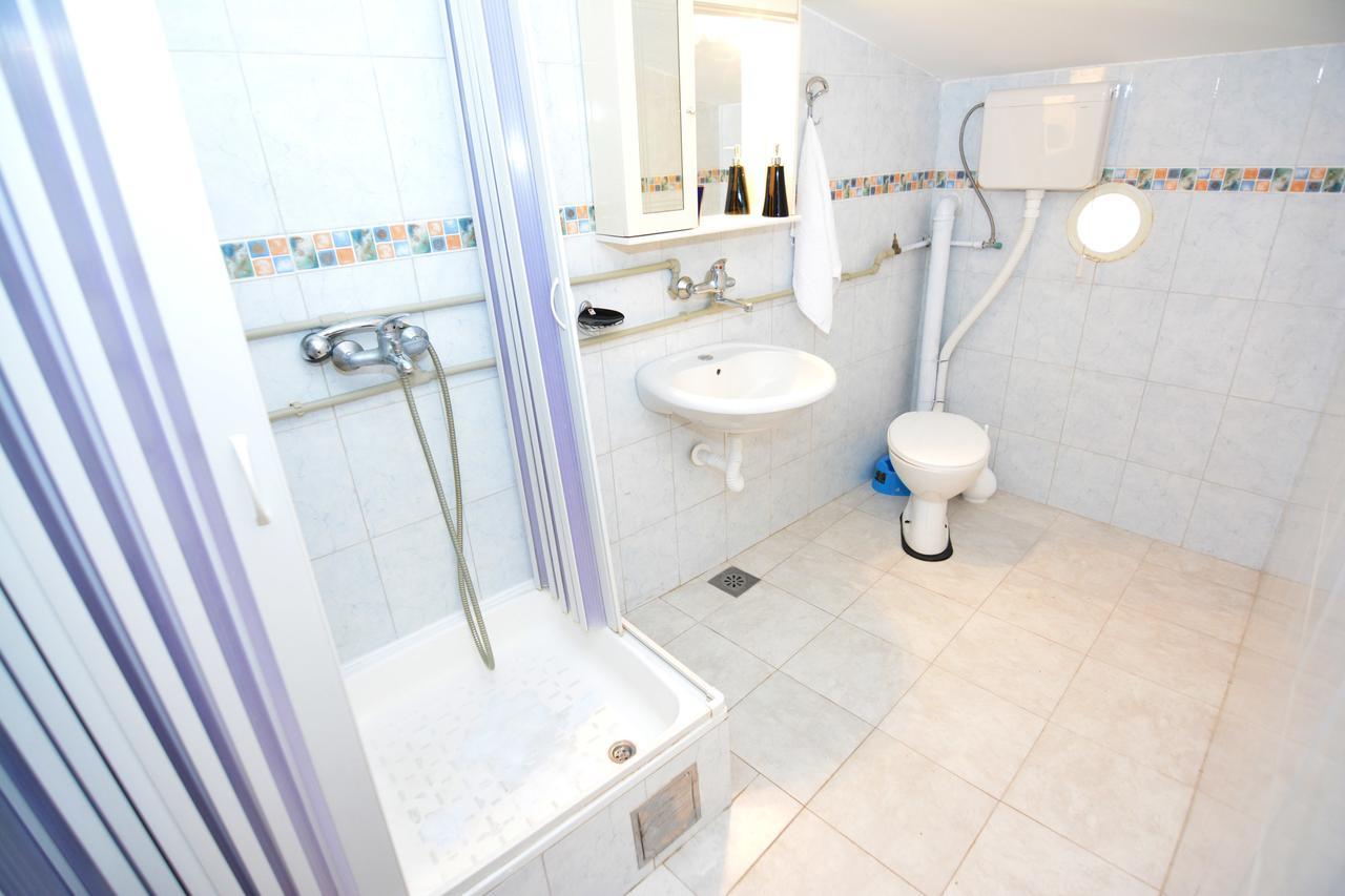 Apartments Jovana Petrovac المظهر الخارجي الصورة