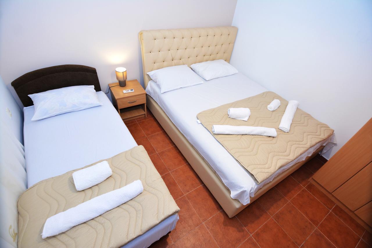 Apartments Jovana Petrovac المظهر الخارجي الصورة
