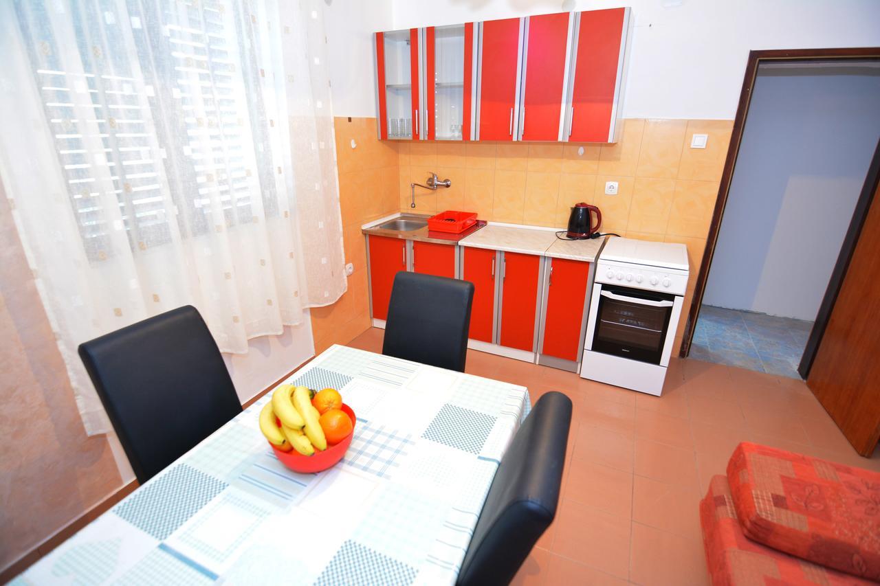 Apartments Jovana Petrovac المظهر الخارجي الصورة