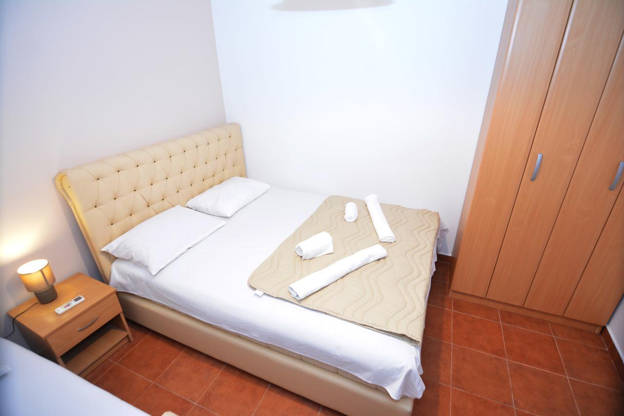 Apartments Jovana Petrovac المظهر الخارجي الصورة