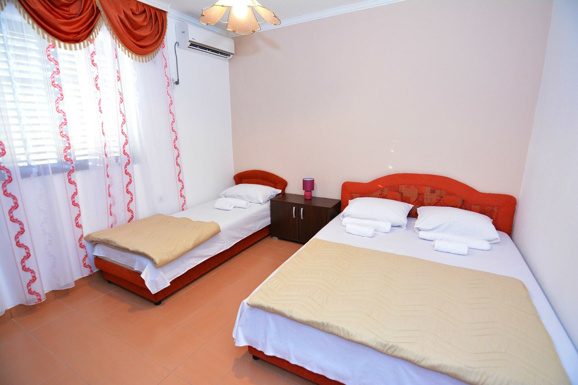 Apartments Jovana Petrovac المظهر الخارجي الصورة